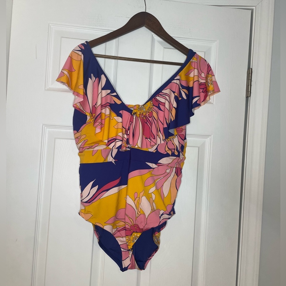 Trina Turk womens Breeze Ruffle One-piece - size 14 - Picture 3 of 6